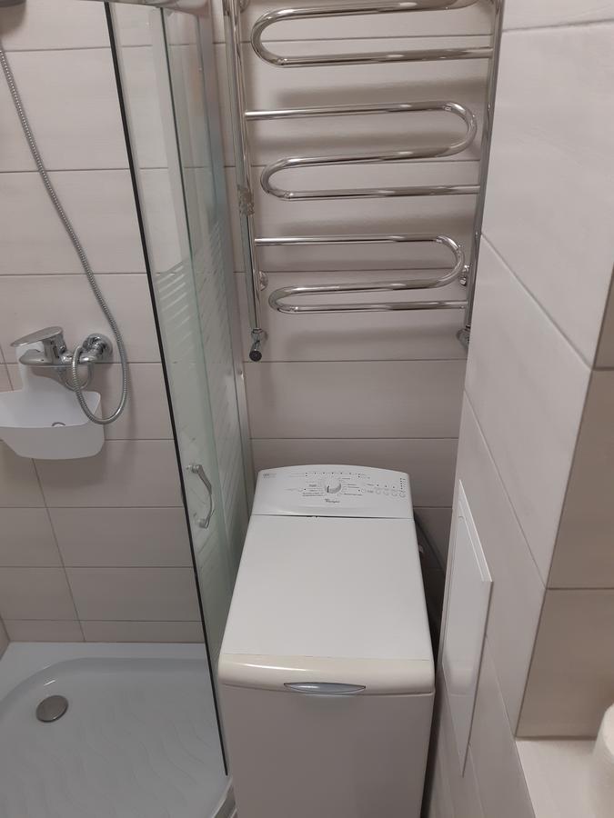 Transfer Apartment リヴィウ エクステリア 写真