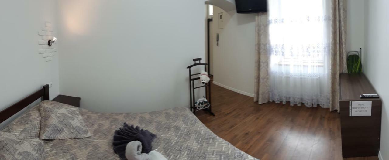 Transfer Apartment リヴィウ エクステリア 写真